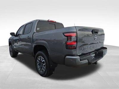 2024 Nissan Frontier SL