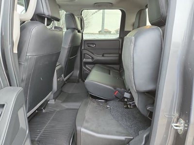 2024 Nissan Frontier SL