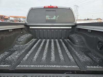 2024 Nissan Frontier SL