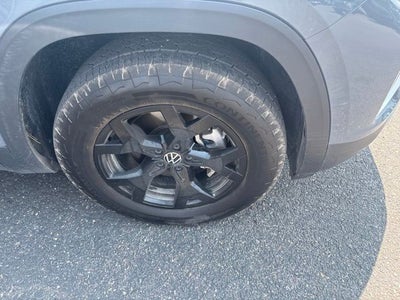 2025 Volkswagen Atlas 2.0T Peak Edition