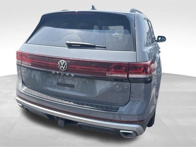 2025 Volkswagen Atlas 2.0T Peak Edition