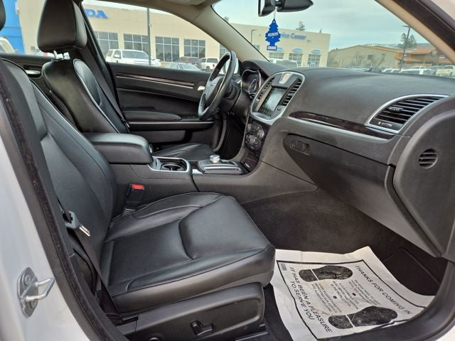 2019 Chrysler 300 Limited