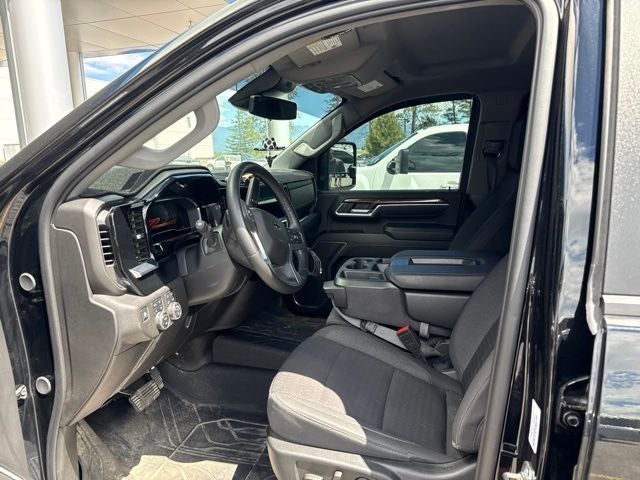 2025 Chevrolet Silverado 3500HD LT