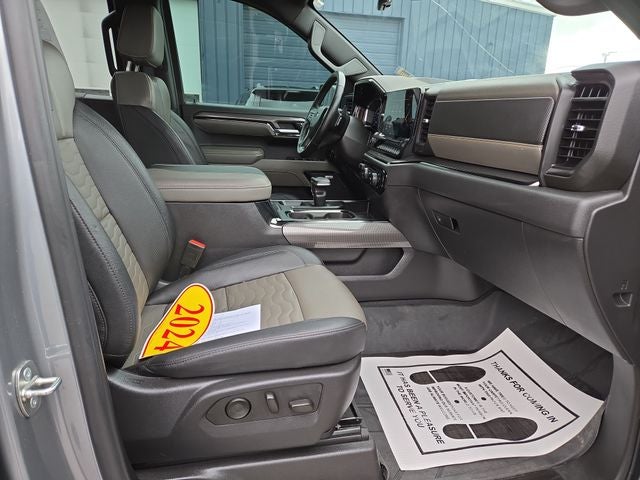 2024 Chevrolet Silverado 1500 ZR2