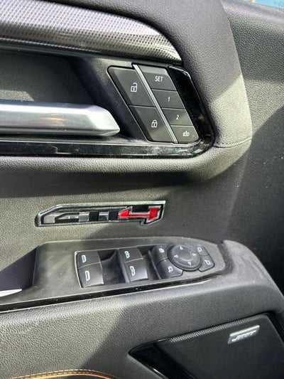 2025 GMC Sierra 1500 AT4