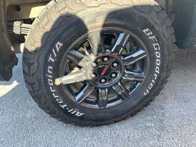 2024 GMC Sierra 1500 AT4X