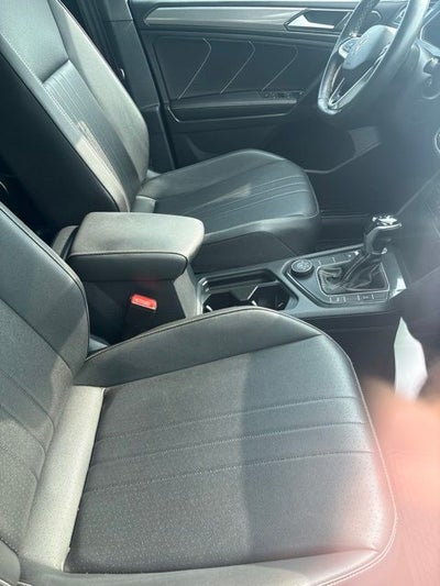 2023 Volkswagen Tiguan 2.0T SE R-Line Black