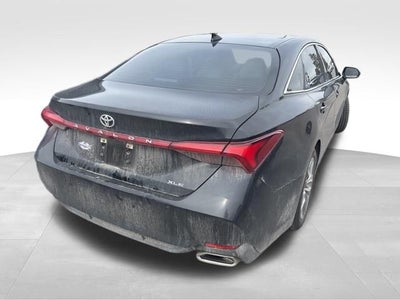 2022 Toyota Avalon XLE