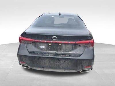 2022 Toyota Avalon XLE