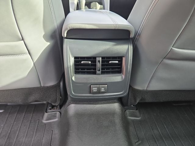 2022 Toyota Avalon XLE