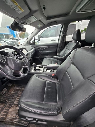 2019 Honda Pilot EX-L w/Navigation and Rear Entertainment System