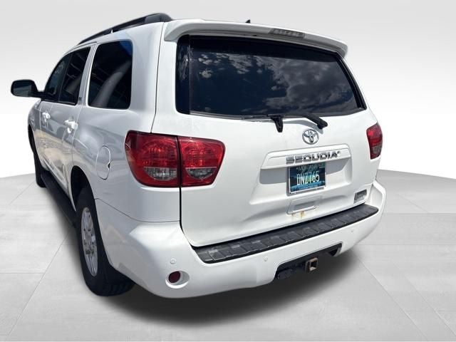 2017 Toyota Sequoia SR5 5.7L