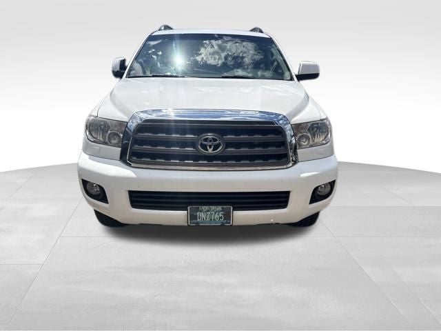 2017 Toyota Sequoia SR5 5.7L