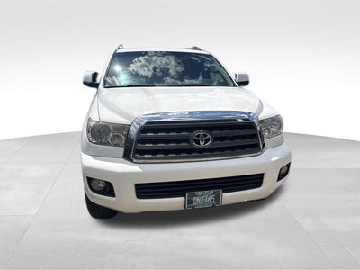 2017 Toyota Sequoia SR5 5.7L