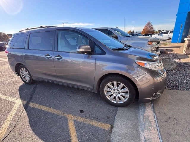 2014 Toyota Sienna Limited 7 Passenger