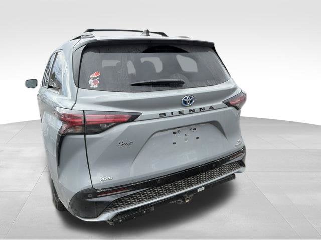 2023 Toyota Sienna XSE 7 Passenger