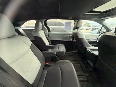 2023 Toyota Sienna XSE 7 Passenger