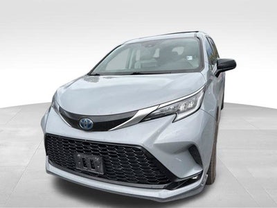 2023 Toyota Sienna XSE 7 Passenger