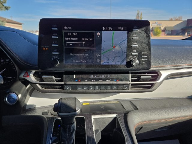 2023 Toyota Sienna XSE 7 Passenger