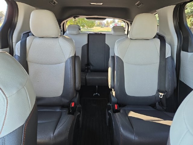2023 Toyota Sienna XSE 7 Passenger