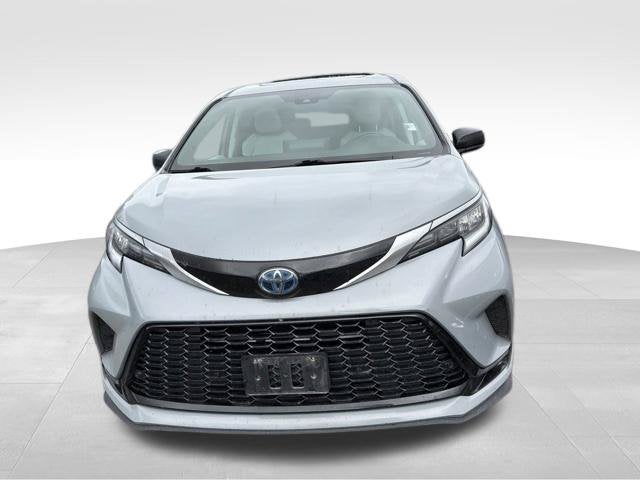 2023 Toyota Sienna XSE 7 Passenger