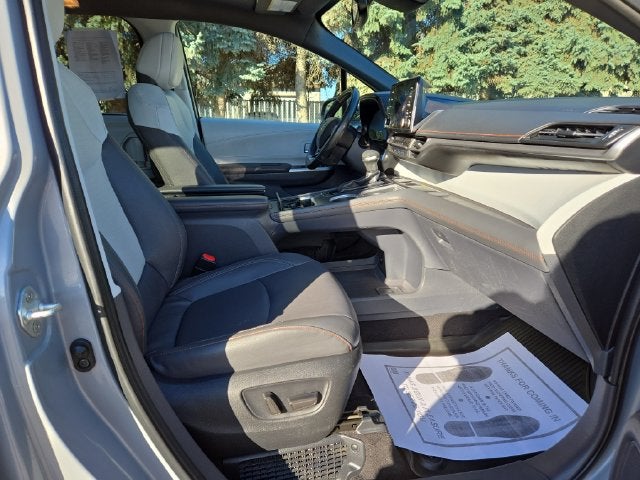 2023 Toyota Sienna XSE 7 Passenger