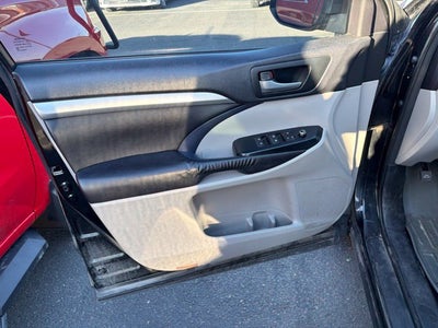 2016 Toyota Highlander XLE V6