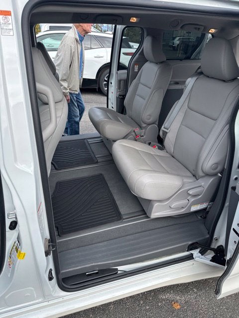 2019 Toyota Sienna XLE