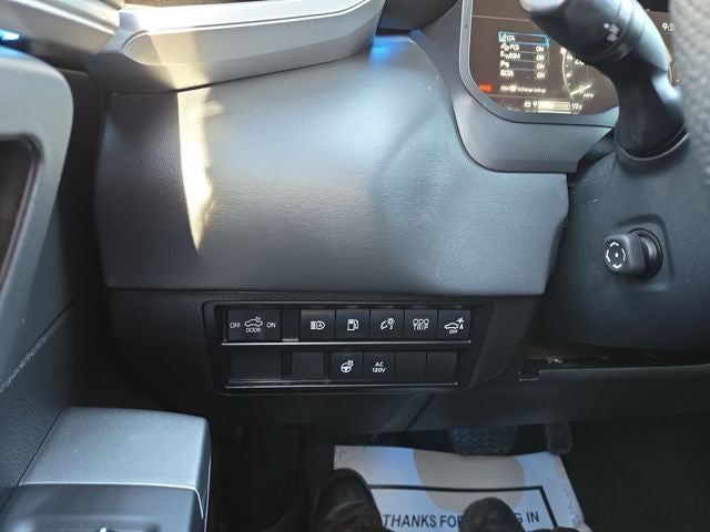 2023 Toyota Tundra Hybrid Platinum