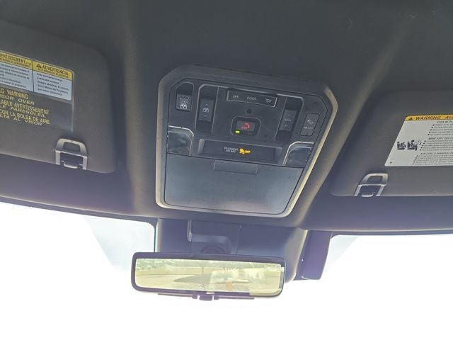 2023 Toyota Tundra Hybrid Platinum