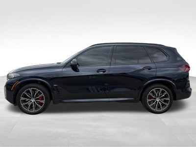 2025 BMW X5 M60i