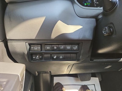 2024 Toyota Sequoia Platinum