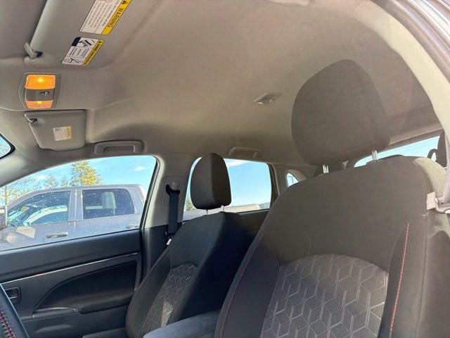 2025 Mitsubishi Outlander Sport 2.0 LE