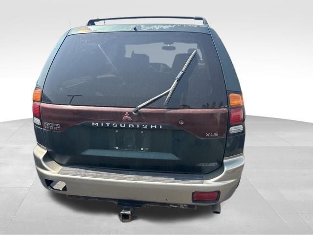 2000 Mitsubishi Montero Sport XLS