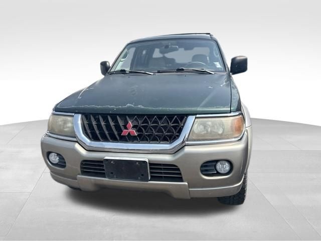 2000 Mitsubishi Montero Sport XLS