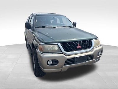 2000 Mitsubishi Montero Sport XLS