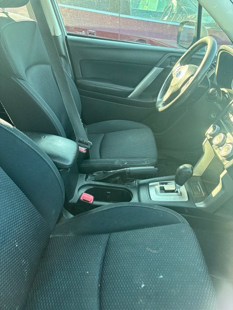 2016 Subaru Forester 2.5i