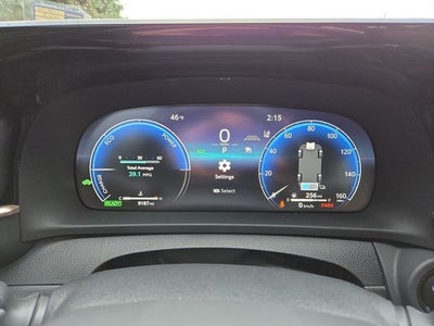 2025 Toyota Crown Signia Limited