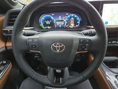 2025 Toyota Crown Signia Limited