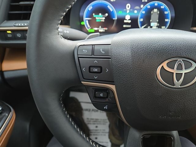 2025 Toyota Crown Signia Limited