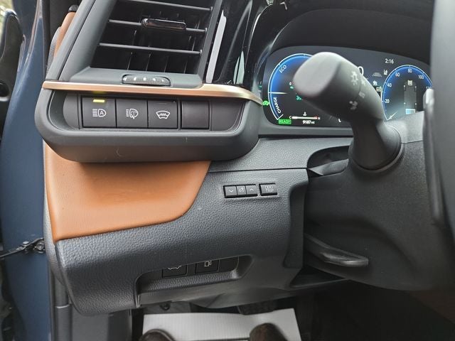 2025 Toyota Crown Signia Limited