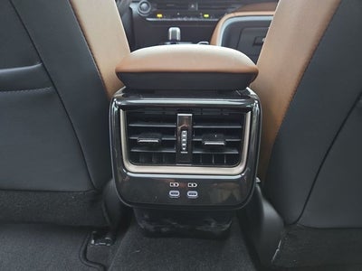 2025 Toyota Crown Signia Limited