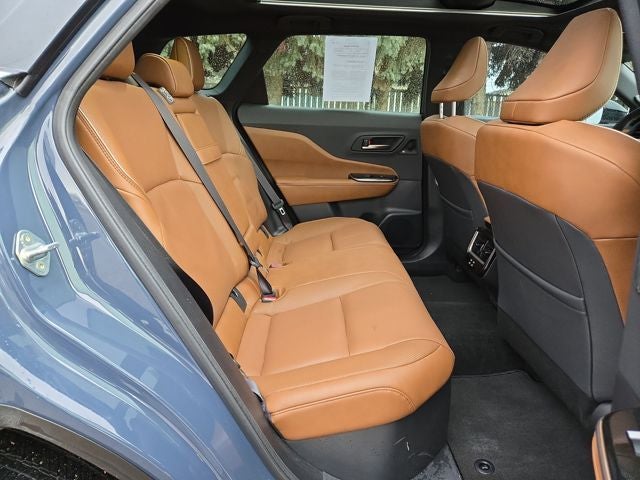 2025 Toyota Crown Signia Limited