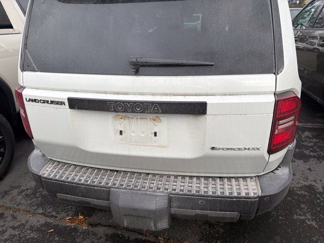 2025 Toyota Land Cruiser Base