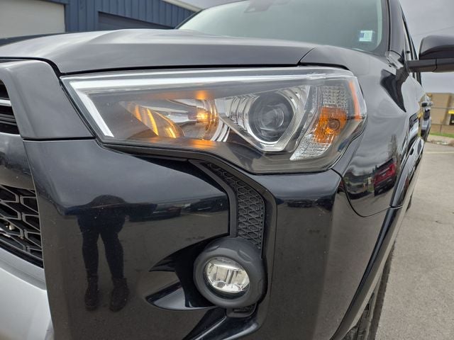 2021 Toyota 4Runner TRD Off-Road