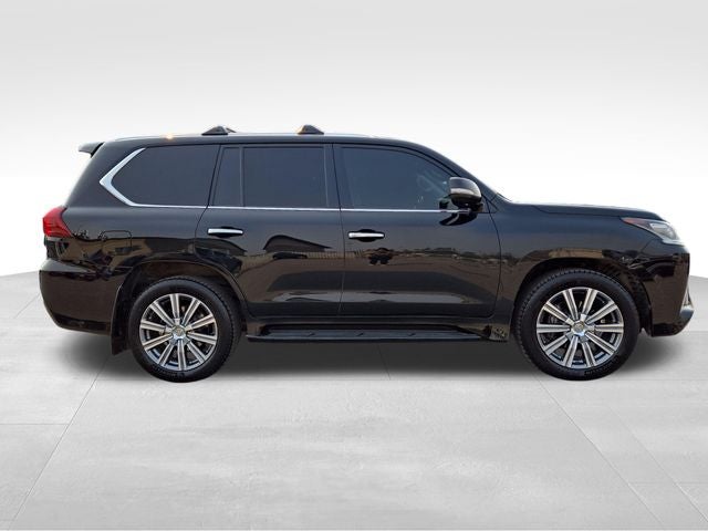 2017 Lexus LX 570