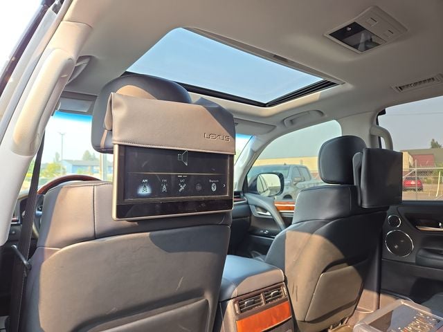 2017 Lexus LX 570