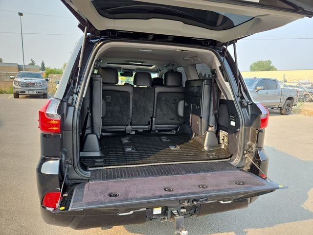 2017 Lexus LX 570