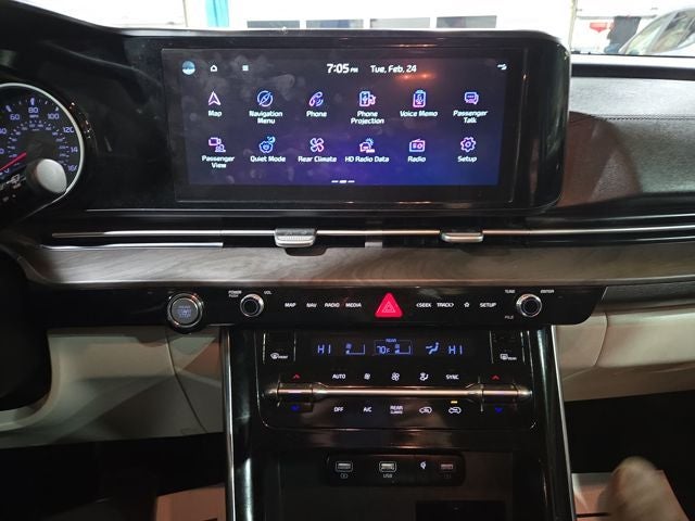 2022 Kia Carnival EX