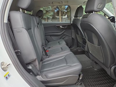 2022 Audi Q7 45 Premium quattro